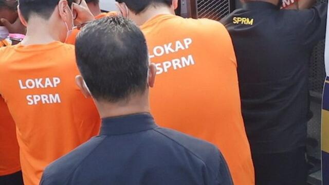 Three doctors, 30 others remanded for falsifying Socso claims