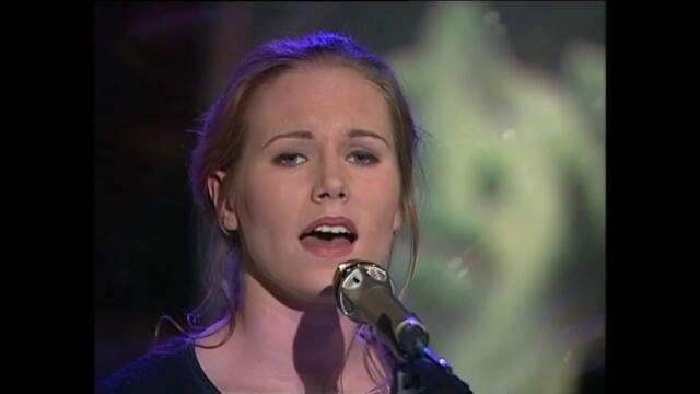 Rise and Shine - The Cardigans (The Cardigans first ever TV appearance) on Mark och Hans Grannar