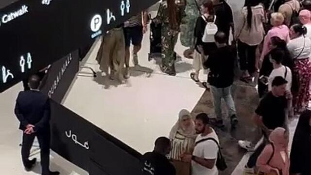 Dubai: iPhone 16 the day before in-store release