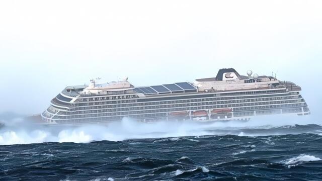 13 Minutes Ago! Cruise Ship Carrying Russian President and 120 Ministers Sunk by Ukrainian F-16s