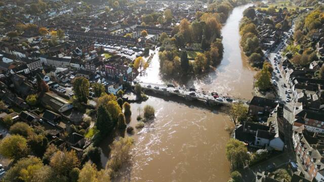 Warnings updated for Bridgnorth as river Severn passes threshold for property floods