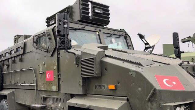 Трофейная техника в Питере. Снято Близко