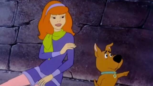 The New Scooby-Doo Mysteries l S01 l E01 l Scooby The Barbarian / No Sharking Zone l 2/5 l