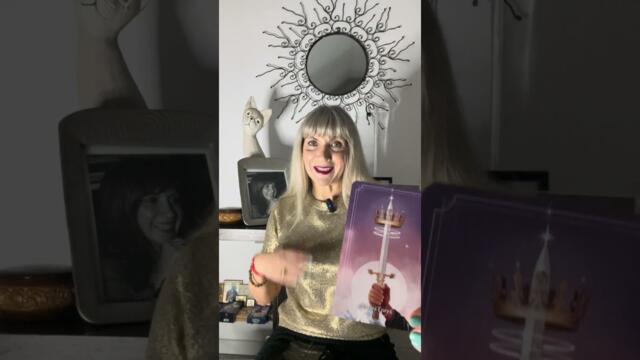 Полнолуние в Тельце таро прогноз для всех знаков. #полнолуние #тародлявсехзнаковзодиака #эзотерика