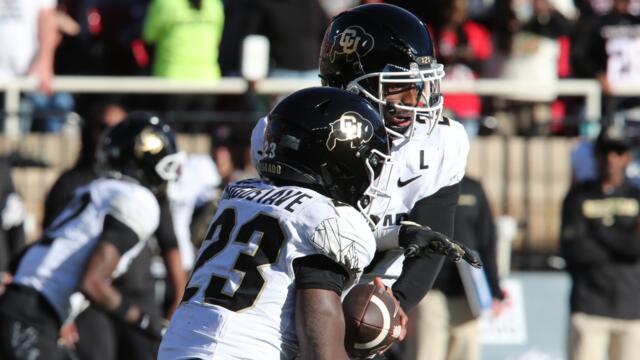 Upcoming College Football Games: Key Matchups & Predictions