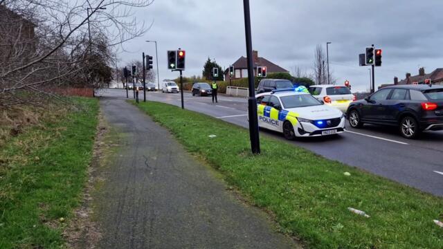 Video shows road closure at East Bank Road after car crash