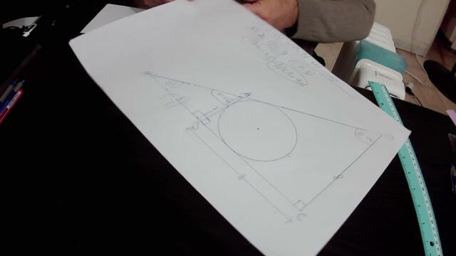 Find the area of the circle | Sweden Math Olympiad Geometry Problem