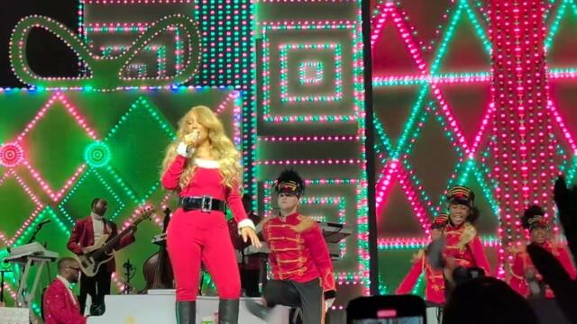 Mariah Carey All I Want For Christmas Is You, Nashville November 2024