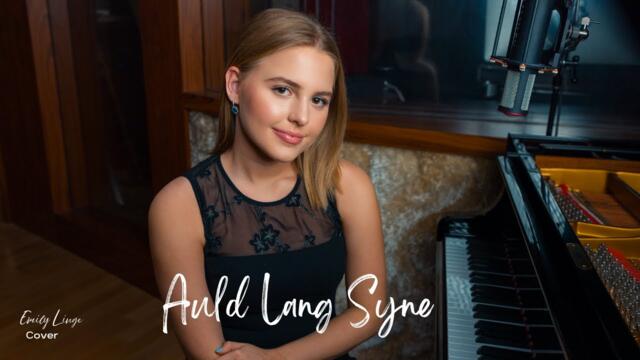 Auld Lang Syne - New Year's Eve song (Acoustic cover by Emily Linge)