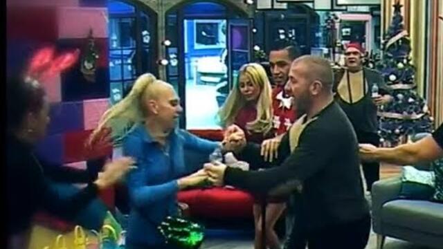 ИЗВЪНРЕДНА СИТУАЦИЯ, БОЙ В КЪЩАТА: Луна излиза извън контрол - Big Brother: Most Wanted 2017