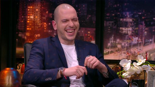 Шоуто на Николаос Цитиридис: Певецът на борците Радо Шишарката