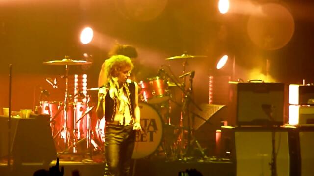 Greta Van Fleet - When The Curtain Falls