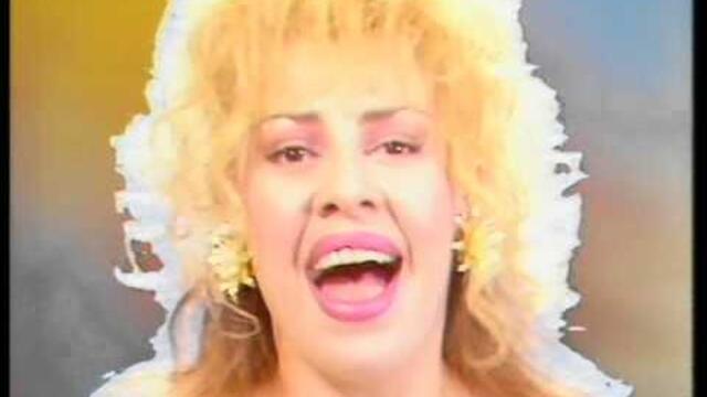 Луна - Ти добро ми направи е това моята приятелка и празидентка и най вече певица моя скъпоценост си ми ти пей моя маце