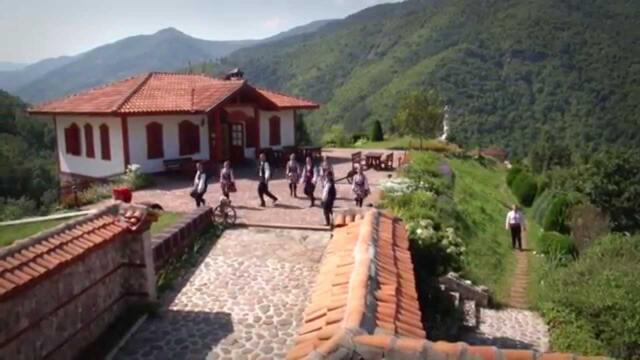 ИЛИЯ ЛУКОВ "МАГДАЛЕНА"