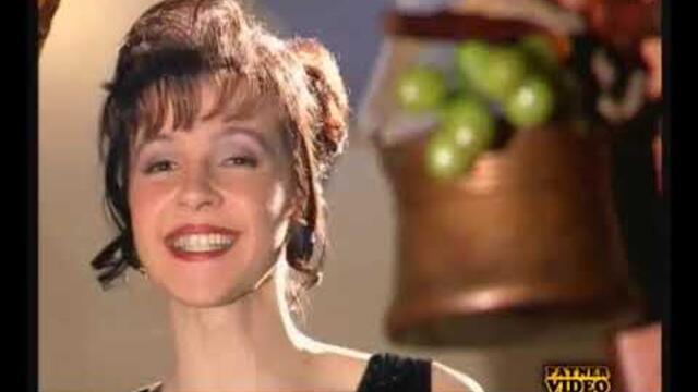 Виевска фолк група - Искам вино да се лей