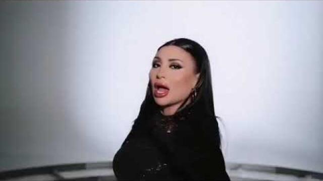 Софи Маринова Целуни ме.