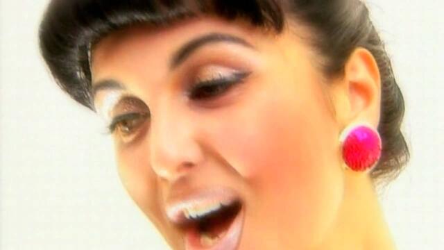 Глория   Уморих се от теб HQ] 1999 това мацето ми глория с която съм израстнала с нейните песни винаги съм я слушала танцувала