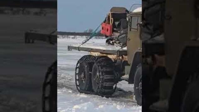 Русия - Помогатели на колёсах. #вездеходы