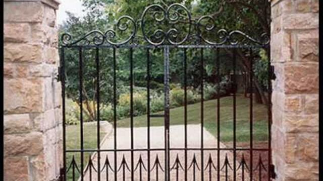 Васил Найденов-По първи петли