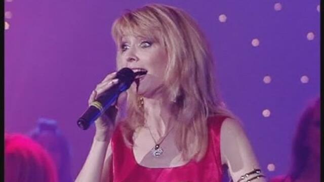 БОСА ПО АСФАЛТА - НДК, зала 1