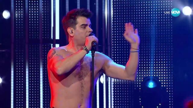 Иван като Robbie Williams - Rock DJ | Като две капки вода