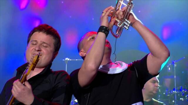 Слави и Ку Ку Бенд -    Жива рана (live Арена Армеец)