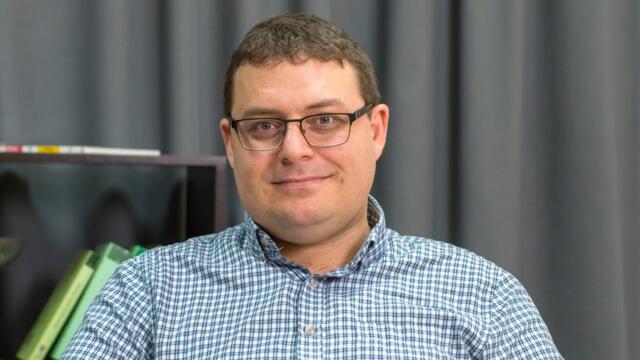 Д-р Анатоли Семков: Белодробен рак не се лекува с билки