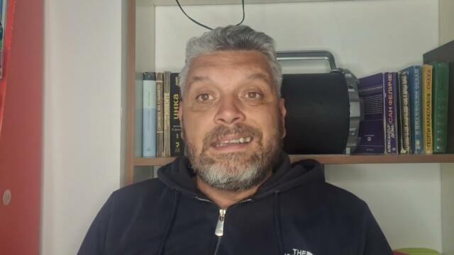 Спите ли роби на републиката? Пеевски ви плаши с бой, вие му се радвате във фейсбук!