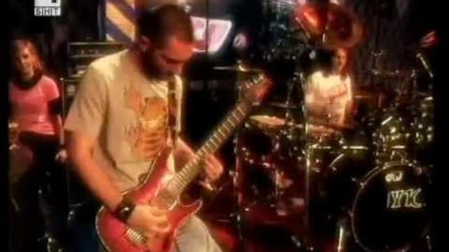 "О, чупи си малко кифла, бейби" -- изп. Володя Стоянов