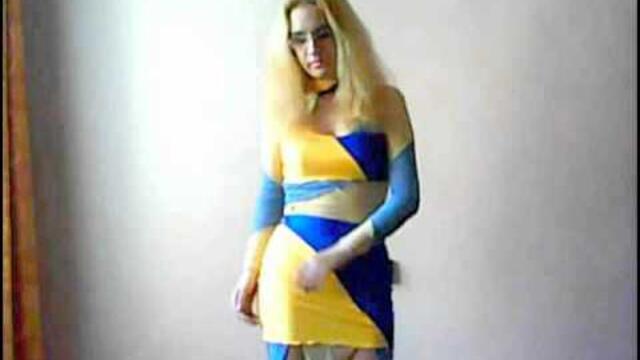 Видео - Стефифешън пее Детелини на Лили Иванова (без звук)