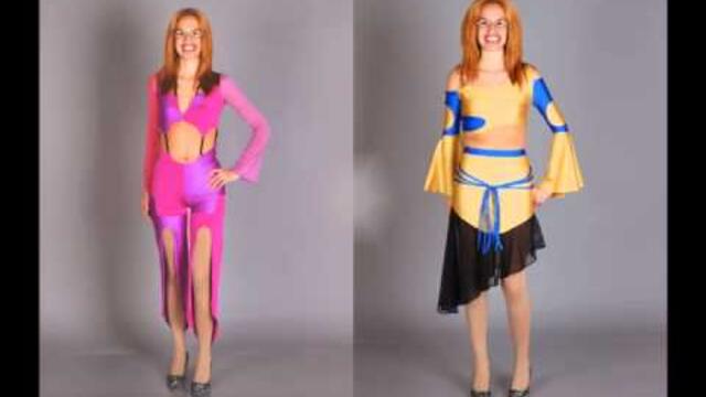 Стефифешън пее Хризантеми на Лили Иванова (без звук)