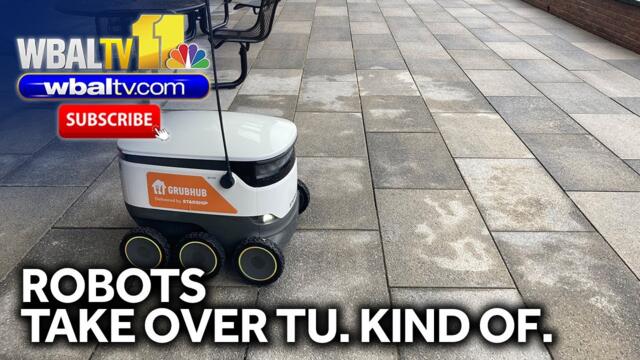 TU testing food delivery by robots