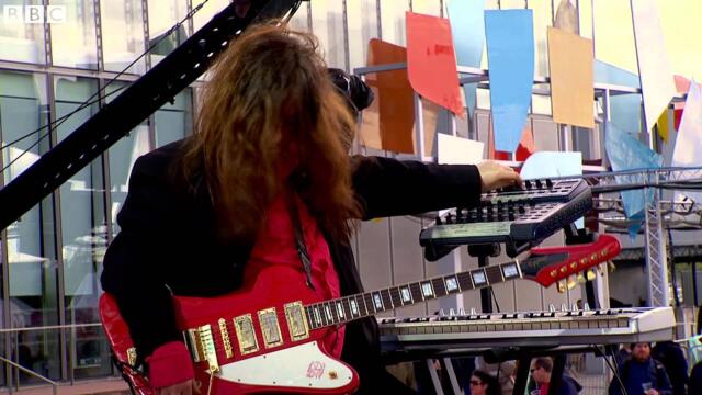 Ubre Blanca - Polygon Mountain  (live at The Quay)