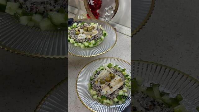 Вкусный ужин 🥘 Быстро и просто Готовим Минтай рыба с киноа #рецепти #готовимдома #вкусно #ужин