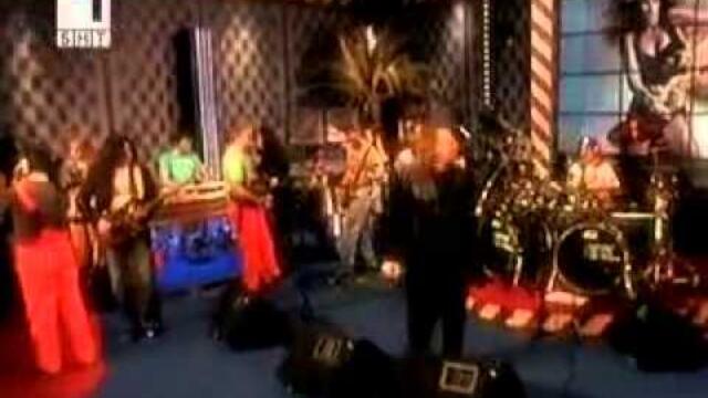 Володя Стоянов и Ахат - Отчупи си малко кифла, бейби