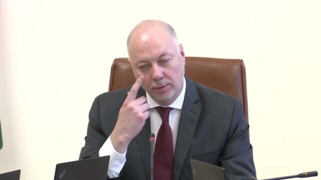 Правителството отпуска близо 35 млн. лева за великденски добавки