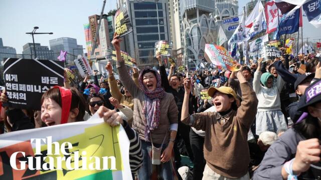 Moment South Korean court removed Yoon Suk Yeol from presidency