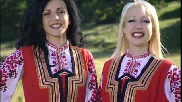 Виевска фолк група - Две змии се вият