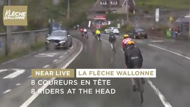 La Flèche Wallonne 2025 - 8 riders at the head