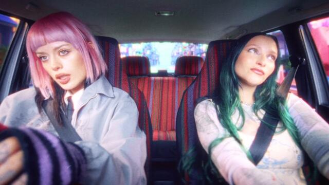 Alissic w Au/Ra - MOONBEANS (Official Music Video)