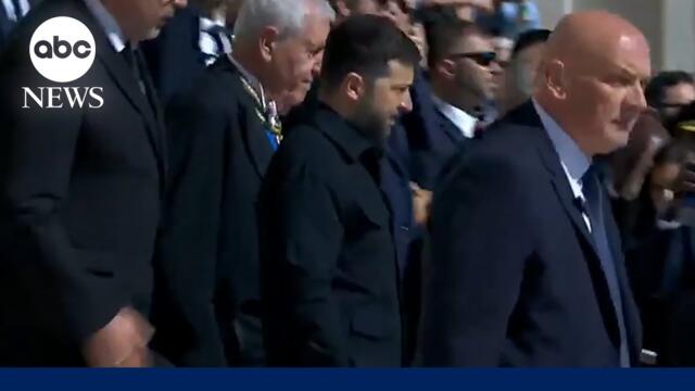 Pope Francis funeral: Crowd applauds Ukrainian President Zelenskyy