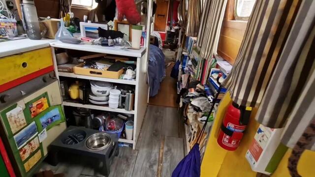 Living on an Edinburgh narrow boat