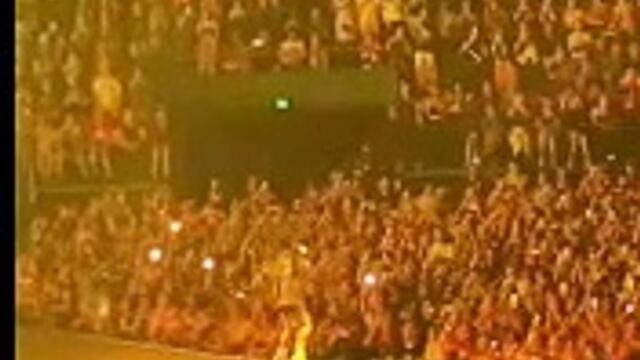 Bad Guy Billie Eilish Concert offical video