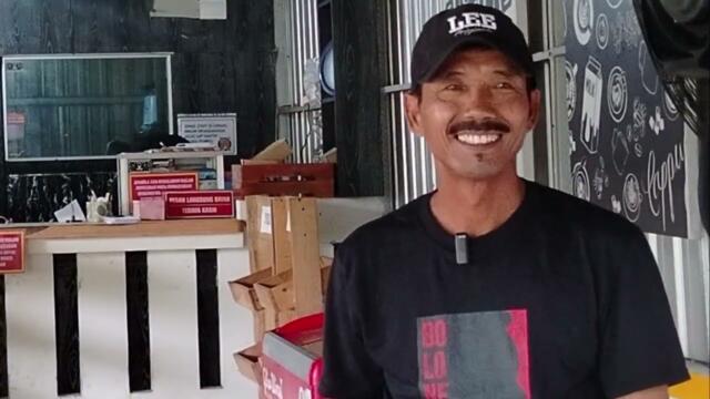 Lantunan Sholatu min Allah.   - Azis Arry Nashory.  Cover. Martono