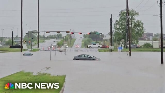 Severe weather in Oklahoma and Texas