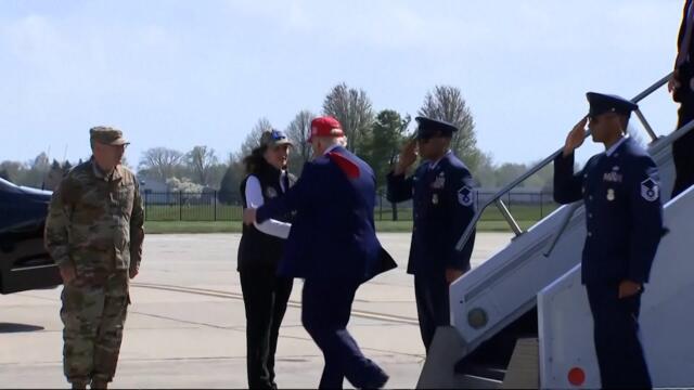 President Trump arrives in Michigan, hugs Governor Whitmer