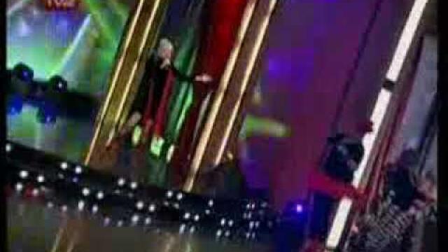 Сашка Васева в Шоуто на Азис Част 1