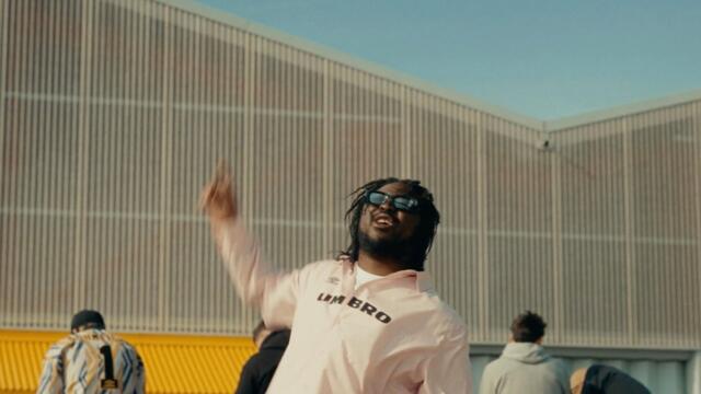 Monster Florence - WHITE NOISE (Official Video)