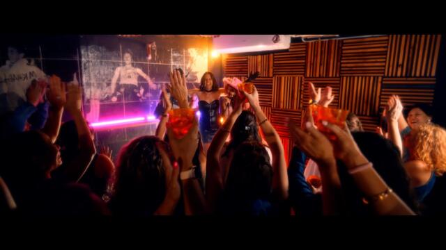 Comeback Queens - Amber Lawrence [Official Video]