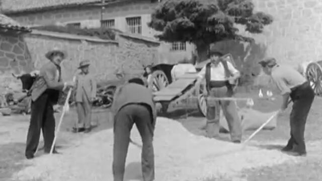 Такси, фургони и корида (Taxi, roulotte et corrida 1958) 1/2